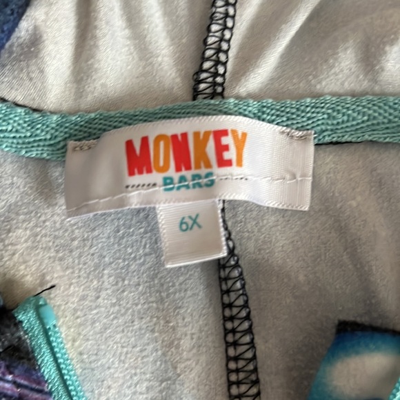 Boys Space/ Alien onesie Pajamas - Picture 2 of 3